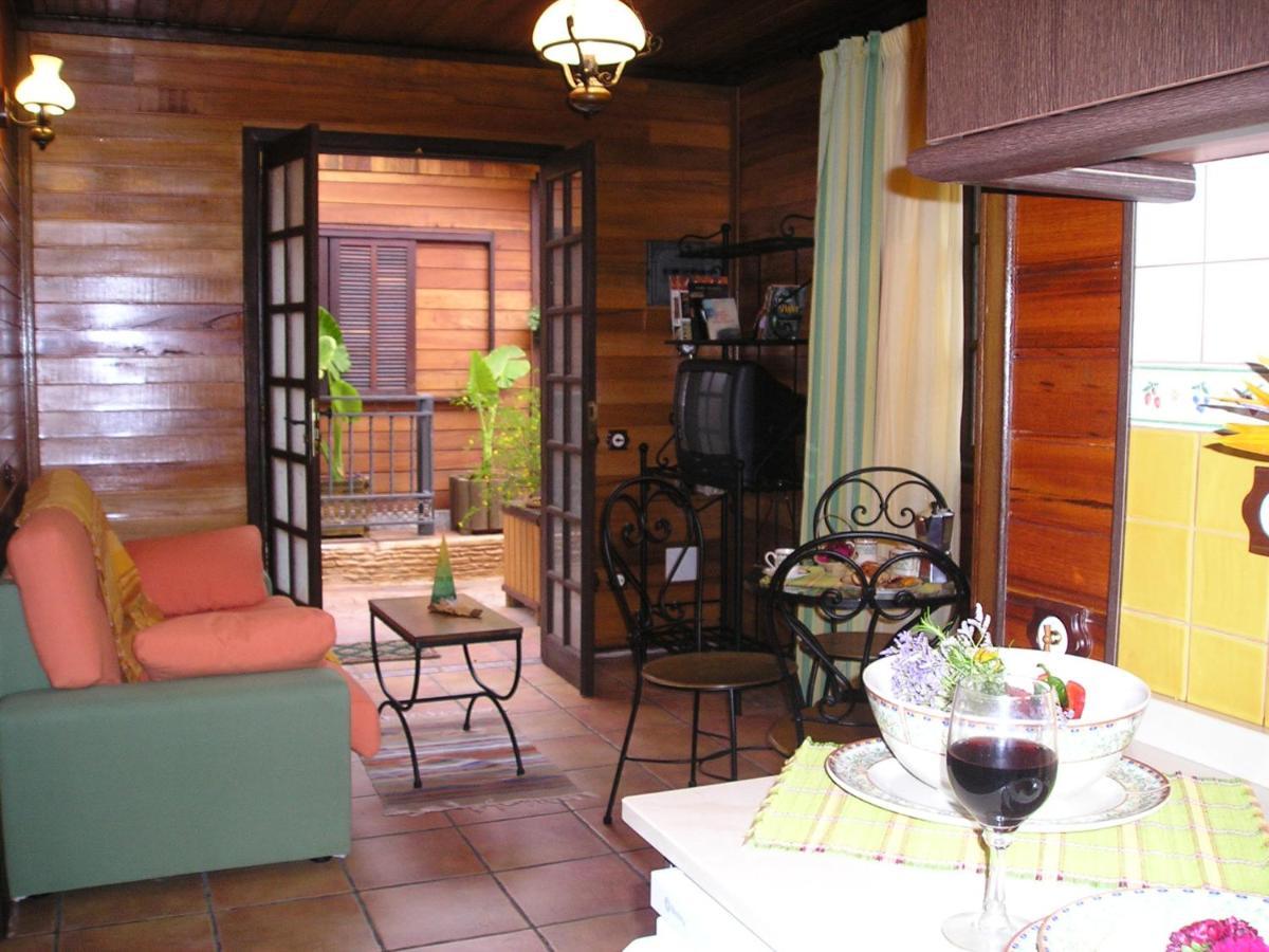 Cabanas Valle Verde Moya  Exterior photo